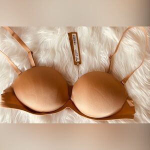 SKIMS NWT Ultimate Collection Strapless Push Up Bra - CLAY